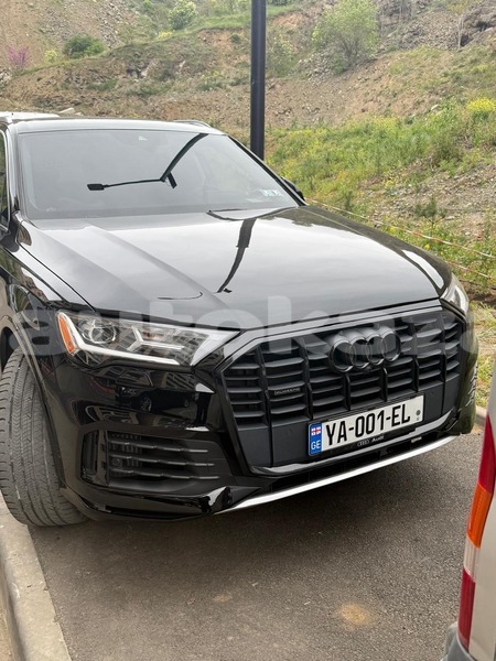 Big with watermark audi q7 taraz georgiyev 5981