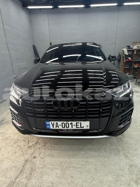 Big with watermark audi q7 taraz georgiyev 5981