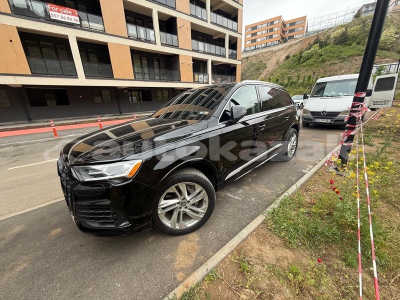 Big with watermark audi q7 taraz georgiyev 5981