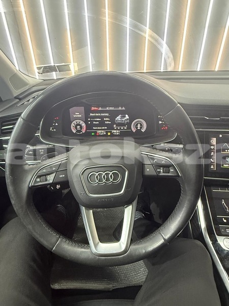 Big with watermark audi q7 taraz georgiyev 5981