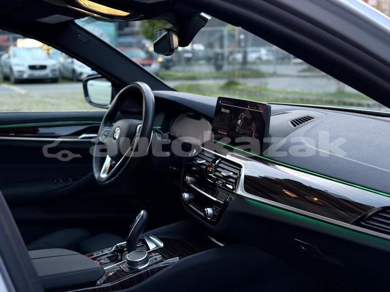 Big with watermark bmw 5 series almati almati 5984
