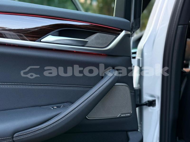 Big with watermark bmw 5 series almati almati 5984