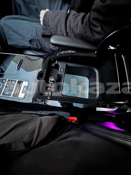 Big with watermark land rover range rover taraz georgiyev 5995