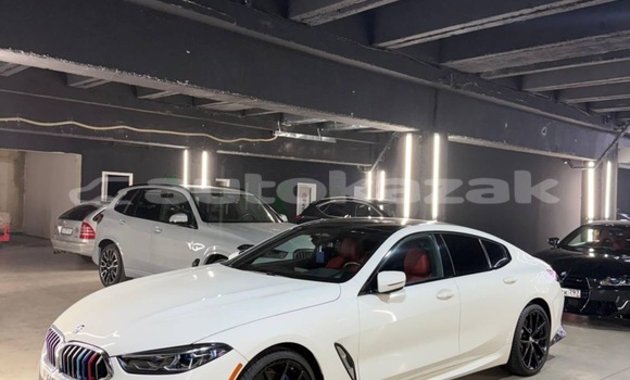 Buy Used BMW 8er White Car in Georgiyev in Taraz