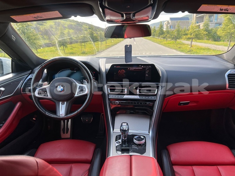 Big with watermark bmw 8er taraz georgiyev 6001
