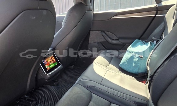 Buy Used Tesla Model S Blue Car in Georgiyev in Taraz Buy Used Tesla Model S Blue Car in Georgiyev in Taraz