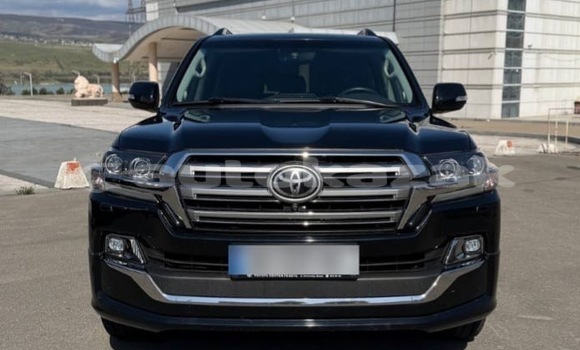 Buy Used Toyota Land Cruiser Black Car in Georgiyev in Taraz