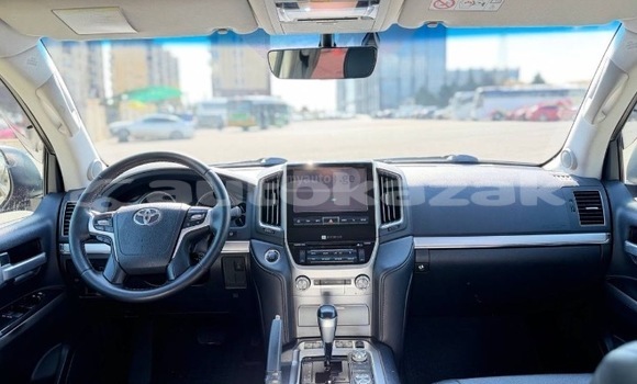 Buy Used Toyota Land Cruiser Black Car in Georgiyev in Taraz Buy Used Toyota Land Cruiser Black Car in Georgiyev in Taraz