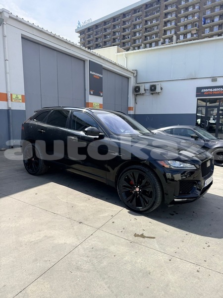 Big with watermark jaguar f pace taraz georgiyev 6011