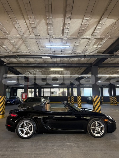 Big with watermark porsche boxster taraz georgiyev 6016