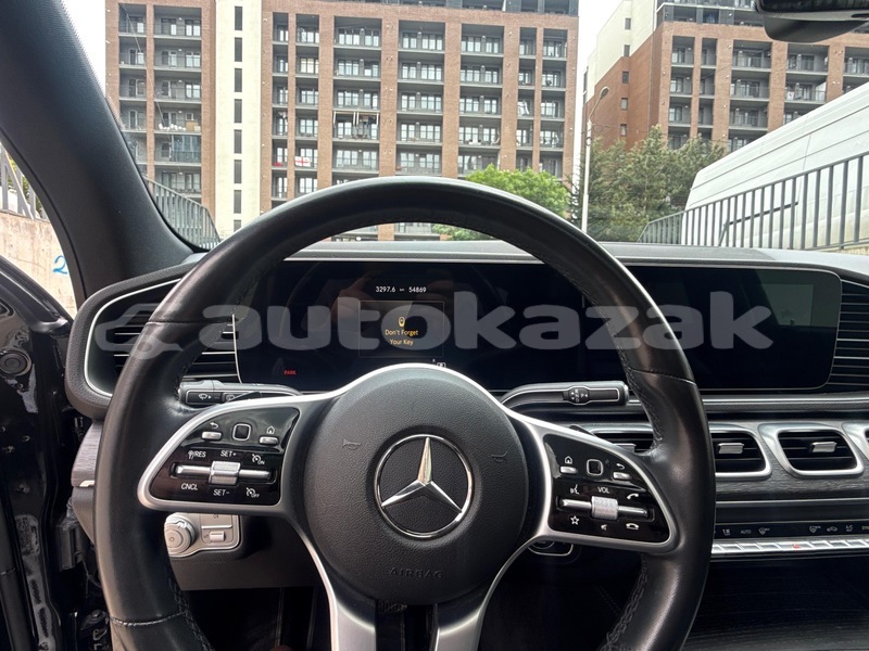 Big with watermark mercedes benz gle taraz georgiyev 6028