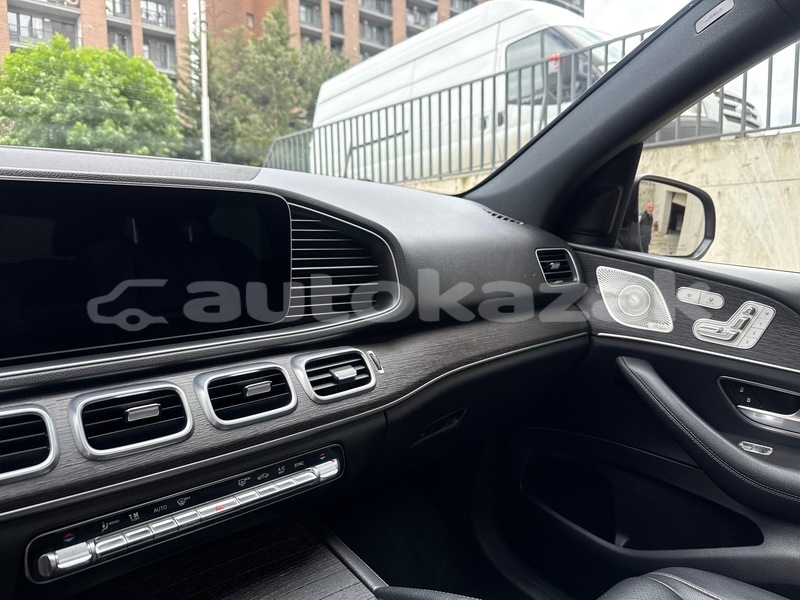 Big with watermark mercedes benz gle taraz georgiyev 6028