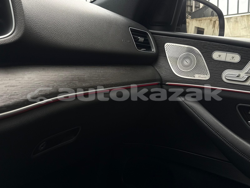 Big with watermark mercedes benz gle taraz georgiyev 6028