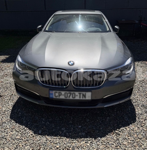 Big with watermark bmw 7 series taraz georgiyev 6032