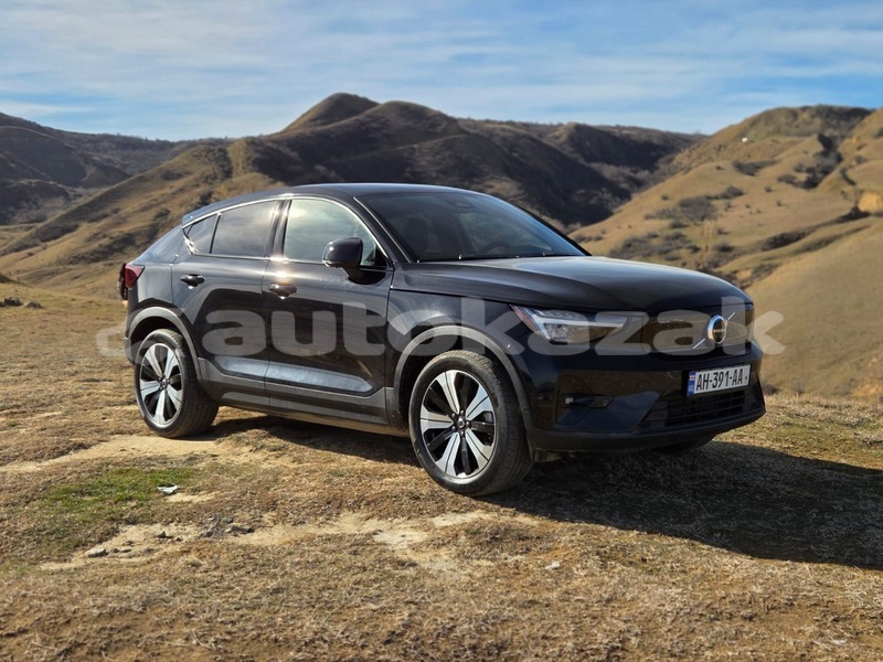 Big with watermark volvo xc40 taraz georgiyev 6040