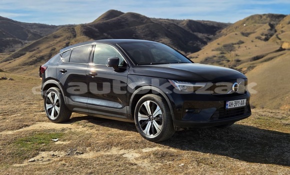Buy Used Volvo XC40 Black Car in Georgiyev in Taraz Buy Used Volvo XC40 Black Car in Georgiyev in Taraz