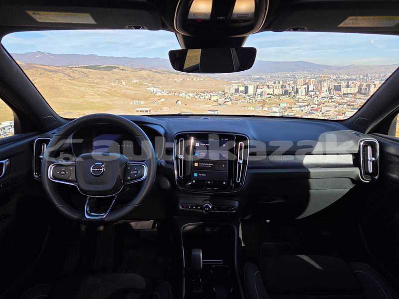 Big with watermark volvo xc40 taraz georgiyev 6040