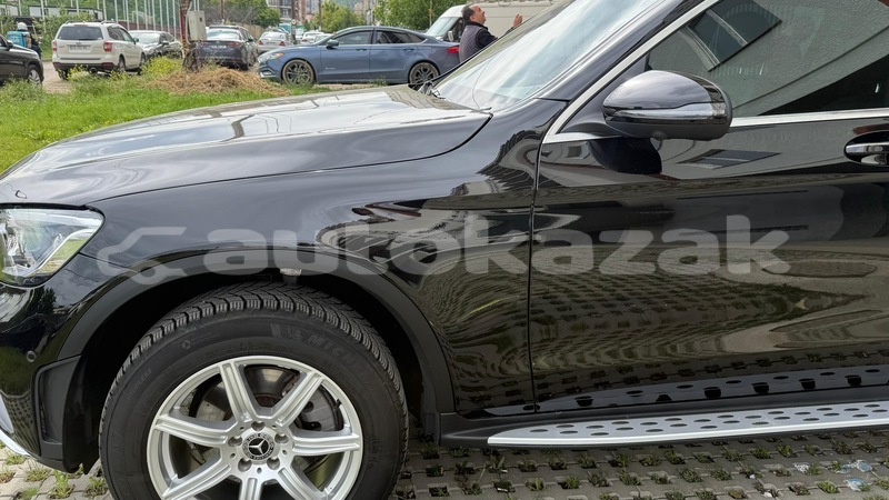 Big with watermark mercedes benz glc taraz georgiyev 6049