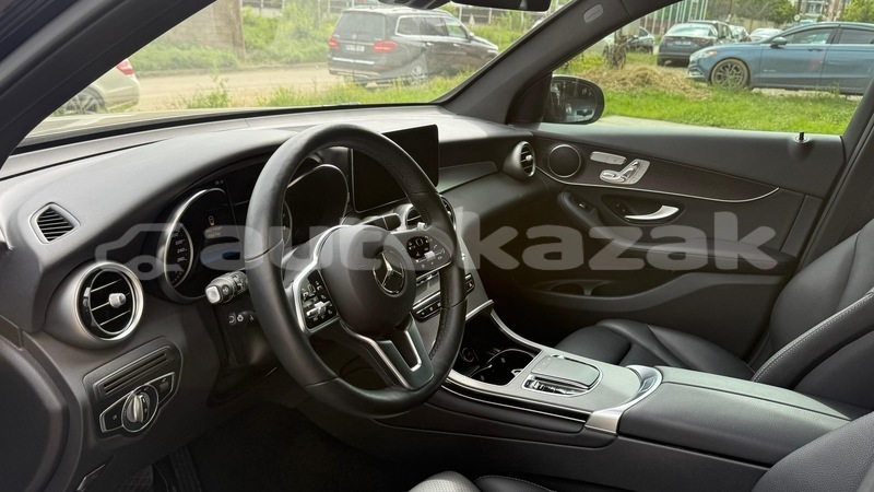 Big with watermark mercedes benz glc taraz georgiyev 6049