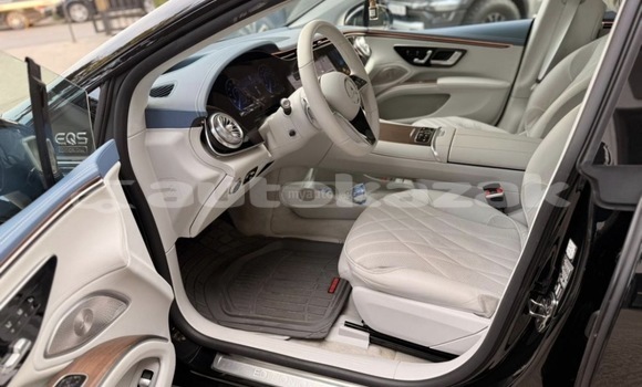 Buy Used Mercedes-Benz Esprit Black Car in Georgiyev in Taraz Buy Used Mercedes-Benz Esprit Black Car in Georgiyev in Taraz