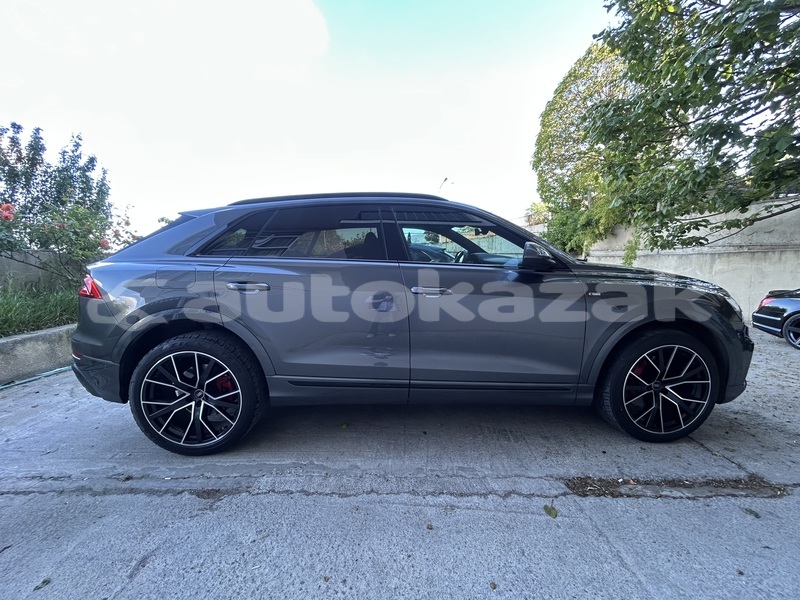 Big with watermark audi q8 taraz georgiyev 6061