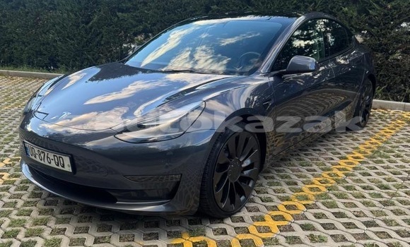 Buy Used Tesla Model 3 Black Car in Georgiyev in Taraz Buy Used Tesla Model 3 Black Car in Georgiyev in Taraz