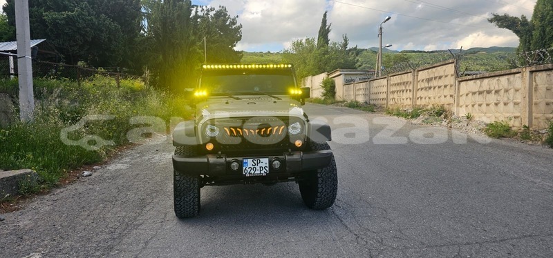 Big with watermark jeep wrangler taraz georgiyev 6065
