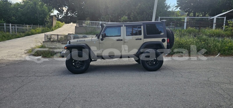 Big with watermark jeep wrangler taraz georgiyev 6065