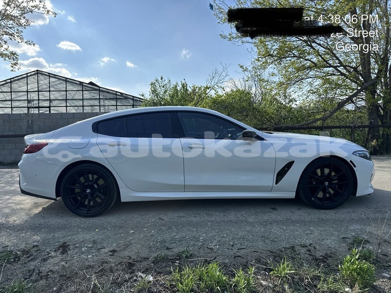 Big with watermark bmw 8 series taraz georgiyev 6076