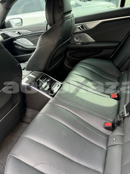 Big with watermark bmw 8 series taraz georgiyev 6076