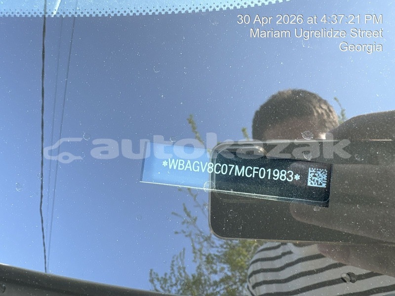 Big with watermark bmw 8 series taraz georgiyev 6076