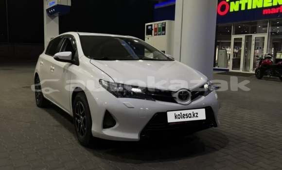 Buy Used Toyota Auris White Car in Abay in Karagandi Buy Used Toyota Auris White Car in Abay in Karagandi