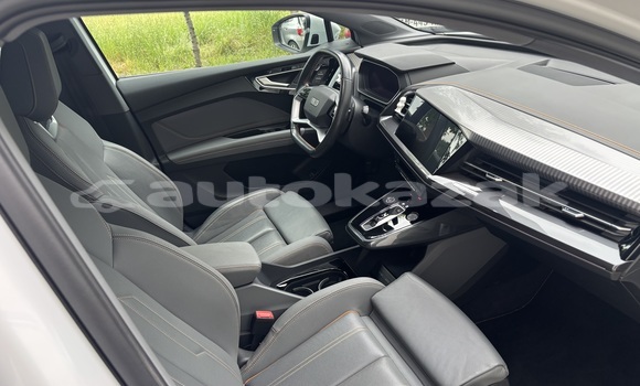 Buy Used Audi Q3 White Car in Georgiyev in Taraz Buy Used Audi Q3 White Car in Georgiyev in Taraz