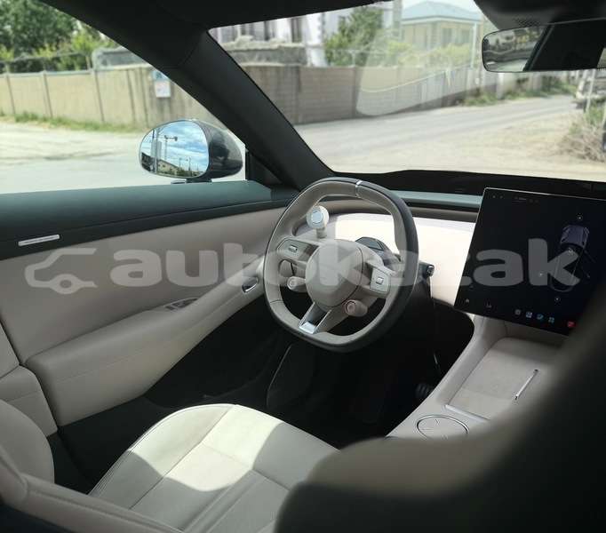 Big with watermark yo mobile e krossover taraz georgiyev 6088