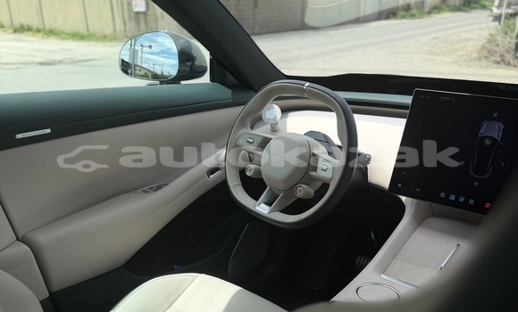 Buy Used Yo-mobile E-Krossover Silver Car in Georgiyev in Taraz