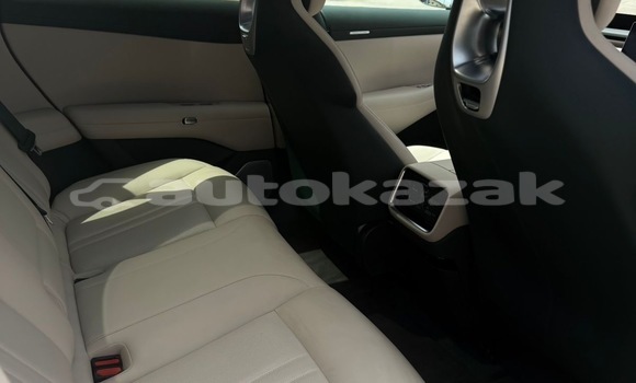 Buy Used Yo-mobile E-Krossover Silver Car in Georgiyev in Taraz Buy Used Yo-mobile E-Krossover Silver Car in Georgiyev in Taraz