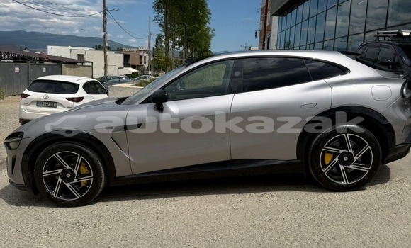 Buy Used Yo-mobile E-Krossover Silver Car in Georgiyev in Taraz Buy Used Yo-mobile E-Krossover Silver Car in Georgiyev in Taraz