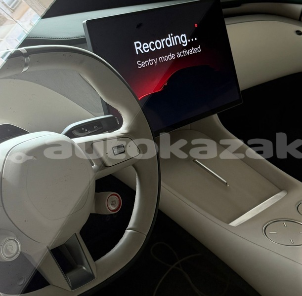 Big with watermark yo mobile e krossover taraz georgiyev 6088