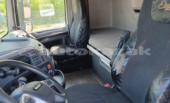 Buy Used DAF CF White Truck in Abay in Karagandi Buy Used DAF CF White Truck in Abay in Karagandi