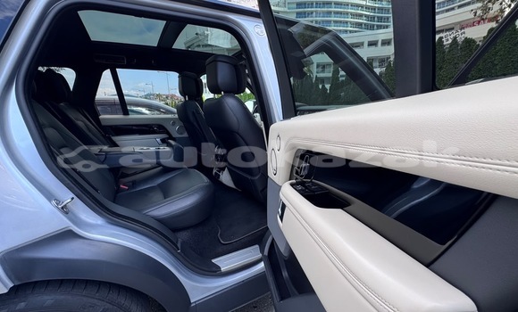 Buy Used Land Rover Range Rover Silver Car in Georgiyev in Taraz Buy Used Land Rover Range Rover Silver Car in Georgiyev in Taraz