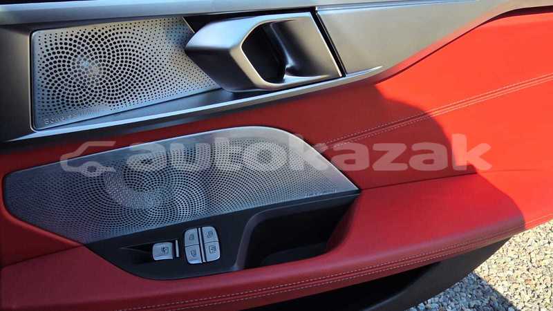 Big with watermark bmw 8 series taraz georgiyev 6103