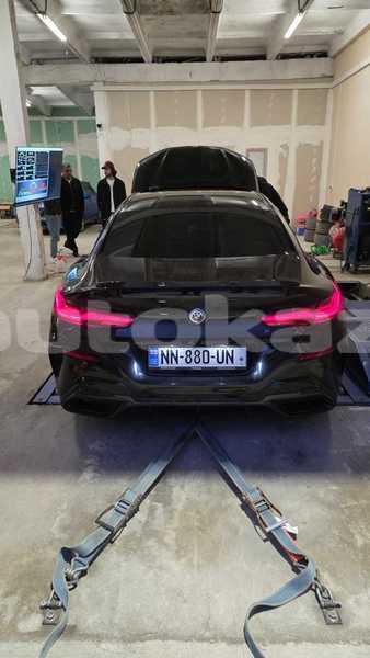 Big with watermark bmw 8 series taraz georgiyev 6103