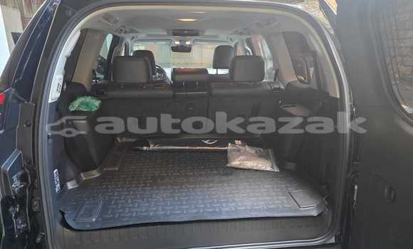 Buy Used Toyota Land Cruiser Black Car in Georgiyev in Taraz Buy Used Toyota Land Cruiser Black Car in Georgiyev in Taraz
