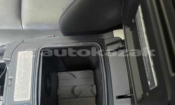 Buy Used Toyota Land Cruiser Black Car in Georgiyev in Taraz Buy Used Toyota Land Cruiser Black Car in Georgiyev in Taraz