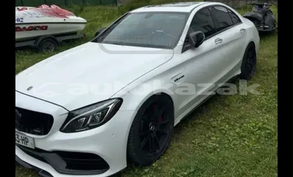 Buy Used Mercedes-Benz C–Class White Car in Georgiyev in Taraz Buy Used Mercedes-Benz C–Class White Car in Georgiyev in Taraz