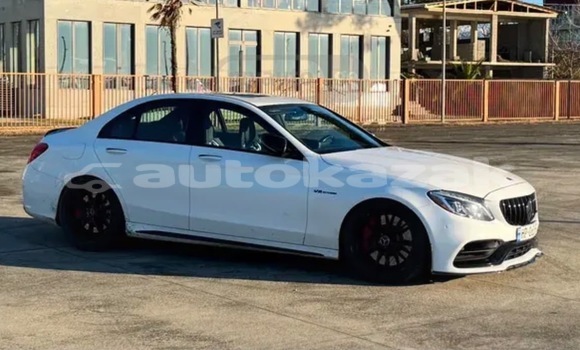 Buy Used Mercedes-Benz C–Class White Car in Georgiyev in Taraz Buy Used Mercedes-Benz C–Class White Car in Georgiyev in Taraz