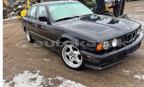 Buy Used BMW M5 Black Car in Almaty in Almati