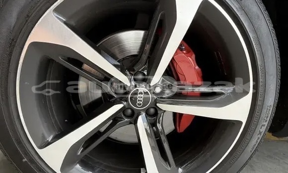 Buy Used Audi Q7 Silver Car in Georgiyev in Taraz Buy Used Audi Q7 Silver Car in Georgiyev in Taraz