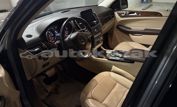 Buy Used Mercedes-Benz GLE Silver Car in Georgiyev in Taraz Buy Used Mercedes-Benz GLE Silver Car in Georgiyev in Taraz