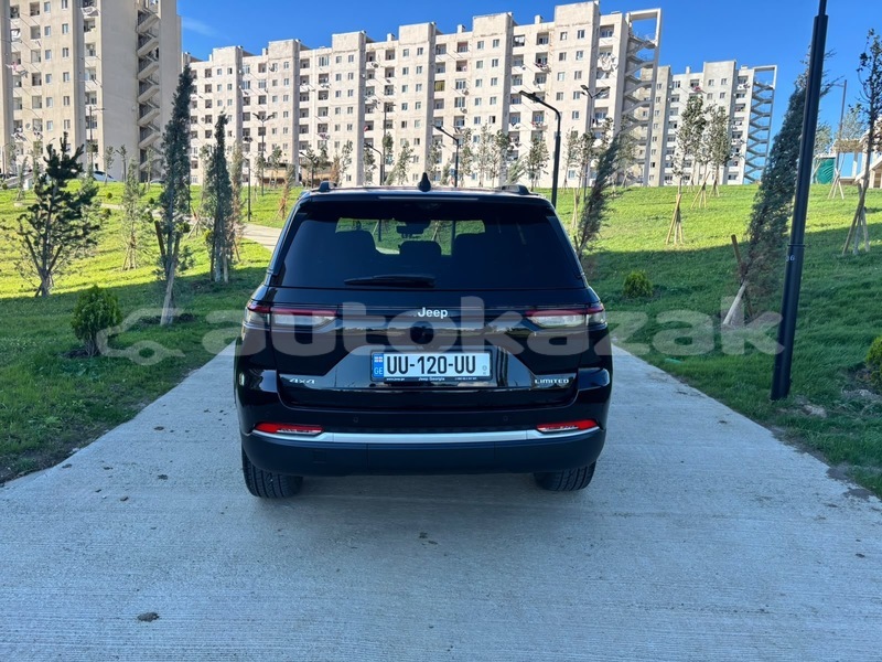 Big with watermark jeep grand cherokee taraz georgiyev 6119